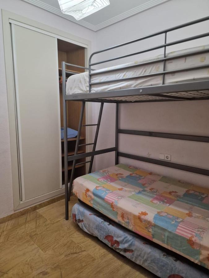 Apartamento Con Jardin En Playa Cabo Roig Tiene Wifi أوريويلا المظهر الخارجي الصورة
