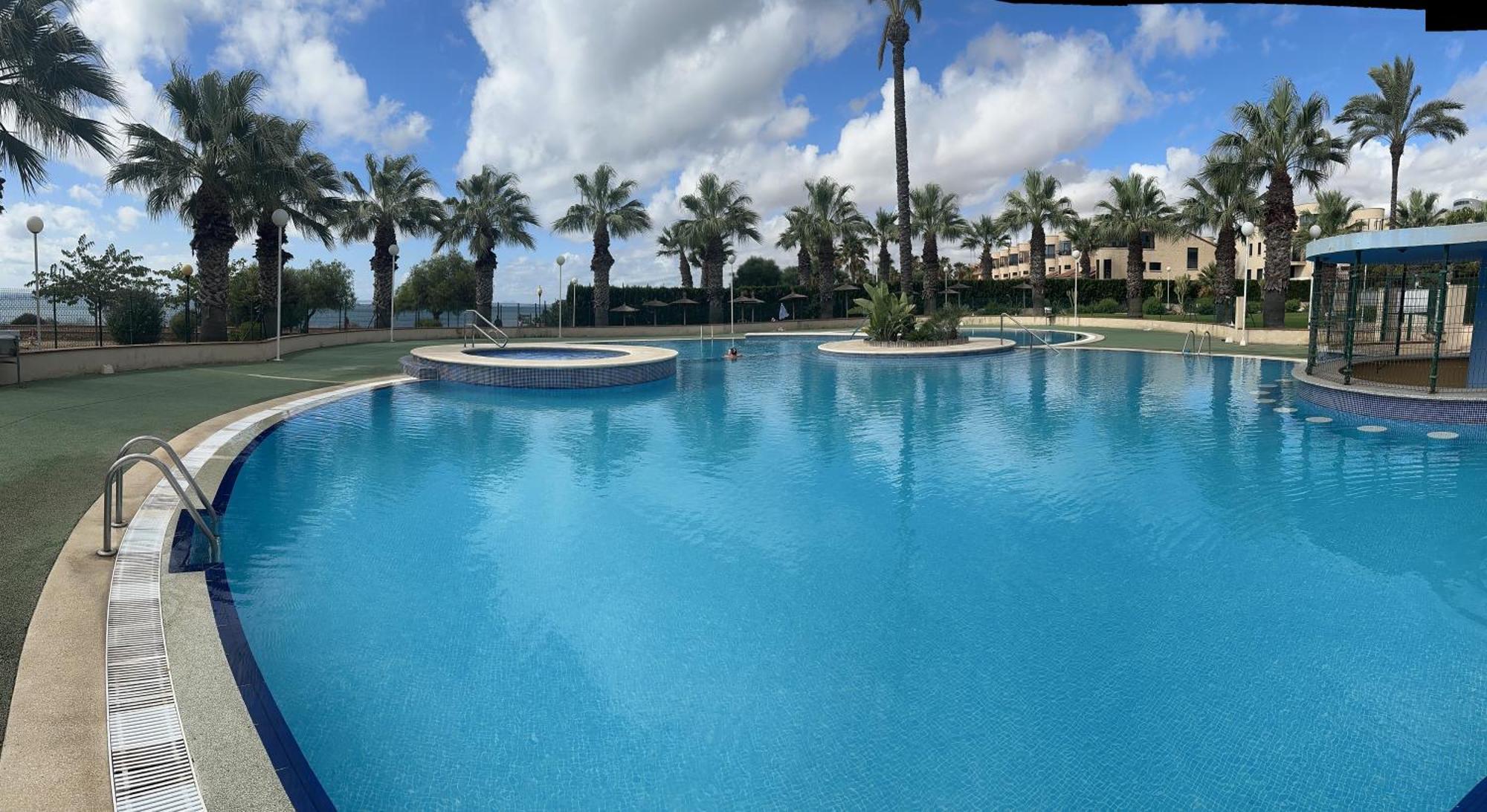 Apartamento Con Jardin En Playa Cabo Roig Tiene Wifi أوريويلا المظهر الخارجي الصورة